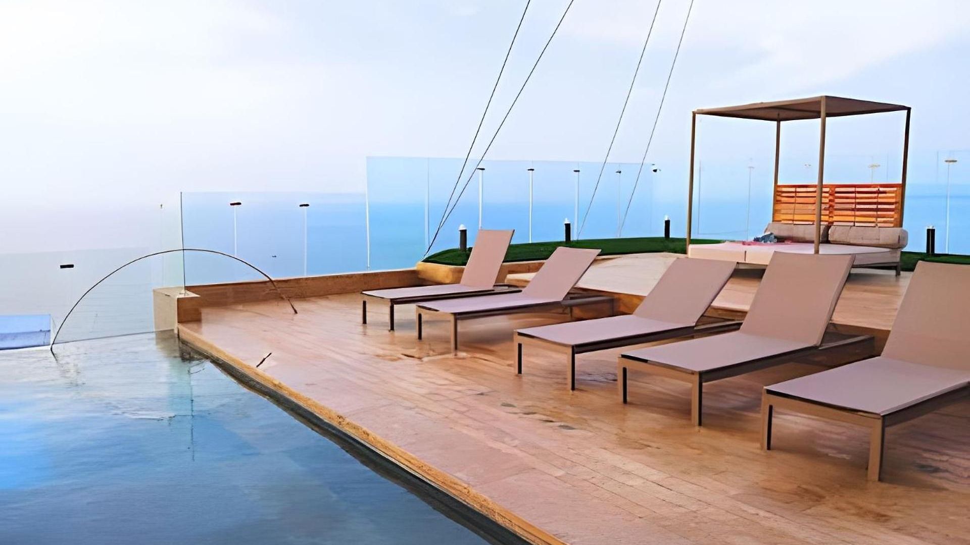 Luxury With Ocean Y Walled Views Apartamento
